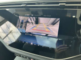 【アットホームな雰囲気のお店です】メルセデスに精通したスタッフが、心をこめてお車選びをお手伝い致します。是非メルセデスベンツへの想いをお聞かせください。