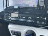 【 オートエアコン 】車内温度を感知して自動で温度調整をしてくれるのでいつでも快適な車内空間を創り上げます!//
