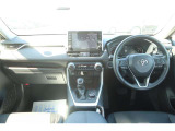すっきりとした運転席回り☆