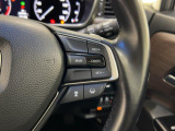 【ACC/LKAS】設定した車速内でクルマが自動的に加減速。 先行車との適切な車間距離を維持しながら追従走行します。また高速道路を走行する際、車線の中央付近を維持するようにステアリング操作を支援します