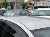 お客様がずっと快適に過ごしていただけるよう、車を買ってからの長いお付き合いが大切だと思っています! 買うときも、買ったあとも、安くて安心をお届けできたらと。