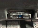 いまや快適なカーライフに欠かせないETCが付いています。