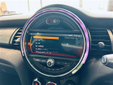 ◆LIBERALAは、輸入車選びの新たなスタイルを提案するインポート・セレクト・ブランドです。オーナー様となる方がクルマから直接感じる感性を第一にした、最良の一台との出会いをコーディネートいたします。