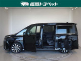 両側パワースライドドア付きだから、狭い駐車スペースなどでの 乗り降りラクラク!小さなお子さまのいるご家庭には嬉しい装備。