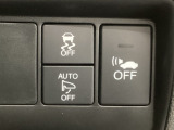 先行車や歩行者を検知。衝突するおそれがある場合、センサーが注意を促します。接近した場合は軽いブレーキングを、衝突のおそれが高まった場合は強いブレーキングを行い、衝突回避・被害軽減を支援します。