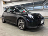 全てのMINIに全国のMINI正規ディーラーでご利用いただける保証をお付けしてご納車させていただいております(一部特殊車両を除く)。