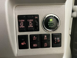 ご覧いただくタイミングによっては、掲載中の車両でも商談が入っていたり、更新・反映の時差があるため売約済みになっている場合がございます。