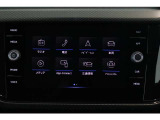 純正ナビ Discover 2 Media を装備、USB、Bluetoothも対応しております。