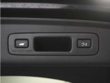 ◆予約クローズ機能付きパワーテールゲート◆キーや運転席のボタン、ハンズフリー機能など多彩なアクセスで自動開閉できます。