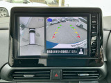 アラウンドビューモニターは車の全周囲をカメラで映しだして障害物や人を確認、周りの状況を確認しながら安全に駐車できる便利な装備になります。