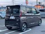 【納車前点検】法定12月整備付き12ケ月+エンジンオイル+エレメント+ワイパーリフィール交換等を弊社整備工場にて実施。整備費用は車両本体に含まれております。