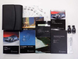 ※取説(車両/オーディオ/ETC/デジタル版)・新車保証書・整備手帳・整備記録簿9枚・メンテナンスプラス証・スペアスマートキー 完備。 株式会社オートラインJ