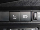 オートマチックハイビームとは、先行車や対向車のライトを認識し、ハイビームとロービームを自動で切り替える機能です。夜道の視界を確保します。詳細は販売店スタッフまでおたずねください。