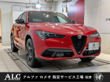 希少なアルファレッドのステルヴィオが入庫致しました。伝統的なデザインはまさに必見です!