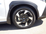 225/55R18
