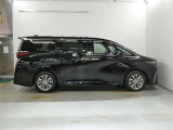 この度は、当社の展示車をご覧いただきまして、誠に有難うございます。自信をもってお勧めできる車となりますので、ごゆっくりご覧頂きたいと思います。