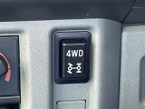 NT100クリッパー DX 4WD 4WD 修復歴無し