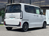 店舗にて現車の確認もいただけますので、お電話で在庫のご確認の上是非ご来店くださいませ。