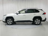 RAV4 2.5 ハイブリッド G E-Four 4WD 