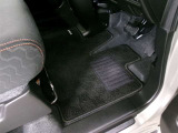 お車について詳細情報など、お気軽にお電話ください!