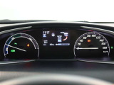 メーターはスッキリとしたデザインで、とても見やすく、安全運転のお役に立ちます。