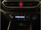 オシャレなインテリアで運転する気分も盛り上がりますよね^^