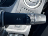 【 オートライト 】オートライトなのでライトの点け忘れを気にすることなく運転が出来ます♪