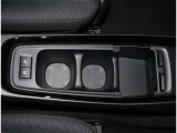 お客様のお車を安心して乗っていただけるように、トヨタのロングラン保証は全国トヨタサービス工場にて保証を受けて頂きます。