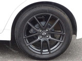 【タイヤ】 【純正17インチアルミホイール】《205/50R17》専用のアルミなのでお車のイメージぴったりですね!