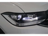 LEDヘッドライト+LEDテールランプ付き。高い視認性を確保しながら、消費電力の少なさと長寿命を実現させた次世代のライトです。