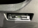 ETC車載器付きです。高速道路の料金所もスムーズに通過できます。