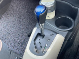 【 シフト 】スムーズなシフトチェンジで快適にお車を操縦していただけます!//