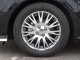 【タイヤ】 【純正16インチアルミホイール】《185/60R16》専用のアルミなのでお車のイメージぴったりですね!