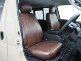 【新車/アースカラーPKG/ベージュ/ディーゼルターボ/2WD】スライド小窓付き車両