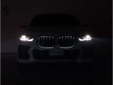 【キドニーグリル】BMWは約90年もの間、ほぼ全ての車両にひと目でBMWだと分かるこの特徴的なフロントグリルが備えられ、デザイン・アイコンとして親しまれてきました。