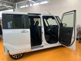 全車、お引渡し前に点検整備を行います!ご購入後も中古車保証付きです!新車時メーカー保証期間が残っている場合は保証継承も行います!※ダイハツ車12ヶ月保証、他メーカー車6ヶ月保証となります。