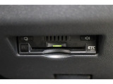 高速道路走行の料金所をノンストップで通過できるETCを装備!※ ETCカードのお申し込みも当社にお任せ下さい!