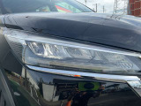 LEDヘッドランプ仕様。シャープな白光色のLEDランプを採用しました。夜の視界を明るくしてくれます。