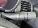 【オートライト】車外の明るさに応じて自動的にライトの点灯・消灯をしてくれます