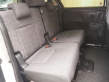 シートアレンジを変更すれば荷室も広々と活用が出来ます♪