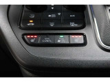 運転席・助手席に寒い日に快適なシートヒーター装備!寒い季節にはありがたいですね!