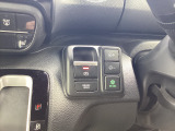 電動パーキングブレーキ装着車両です。ブレーキホールド機能など運転アシストも充実します。
