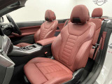 長時間の運転でも疲れにくく、オーナー様の事だけを考えて作成したBMWならではのとっておきのシートです。