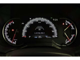 マルチインフォメーションディスプレイ付きのメーターです!エコ運転へ導く多彩な情報を表示してくれます。
