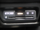 ETC付。高速道路の料金所はキャッシュレスで通過です。サービスエリア等にあるスマートインターの出入りも利用可能でとっても便利。ご納車後すぐにお使い頂けるようセットアップしてのお渡しとなります。