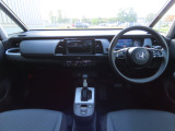 フィット  1.5 e:HEV ベーシック 4WD