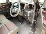 乗る人へのストレスを低減させ、長距離の移動でも疲れにくいお車を目指して開発したMAZDA車をぜひ体験してください!