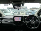 是非、運転席に座ってみて下さい。