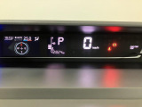 走行中も一目で分かるデジタルメーターでスピードのチェックもしやすいので、安全運転のお手伝いに!!!