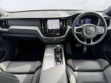 XC60 B6 AWD Rデザイン 4WD 